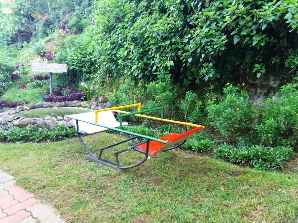 Pine Borough Inn Kodaikanal Ngoại thất bức ảnh
